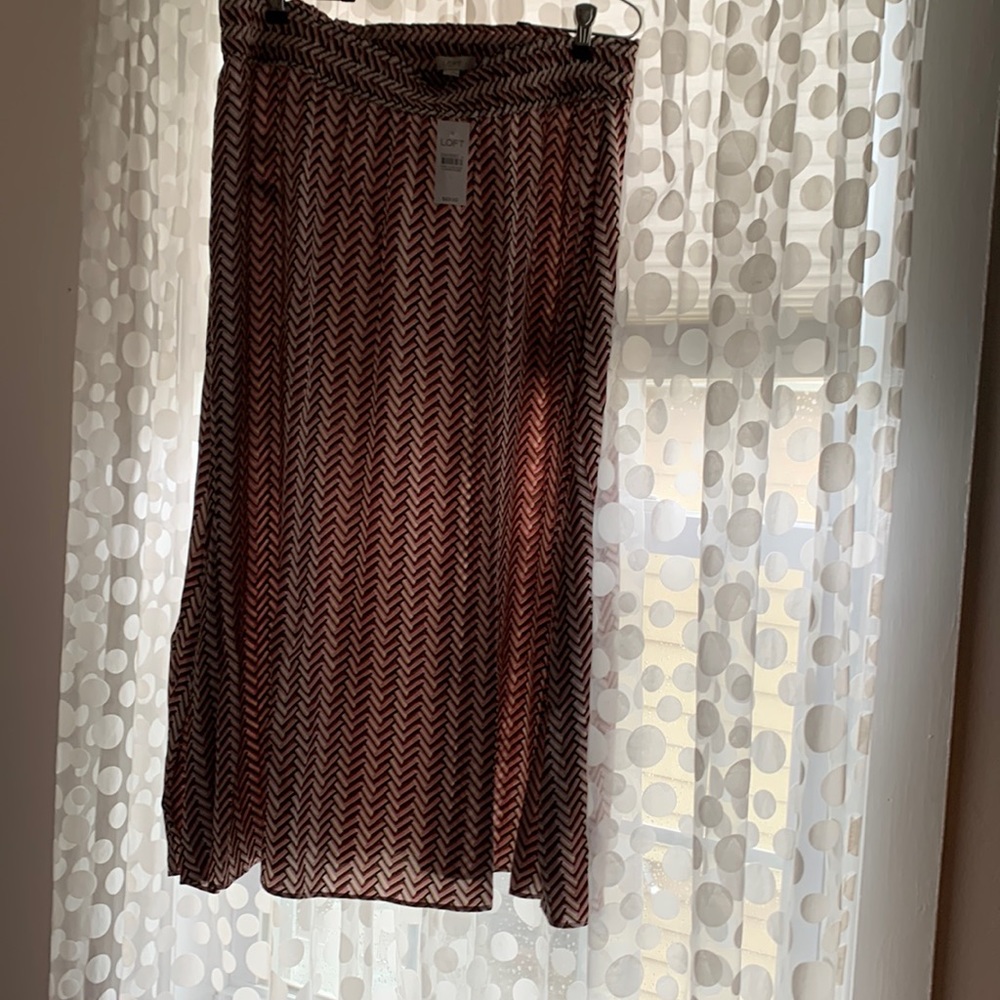 Loft skirt L elastic waist NWT